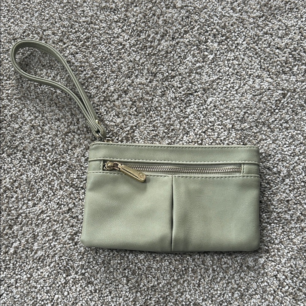 Elegant Green Wristlet Clutch
